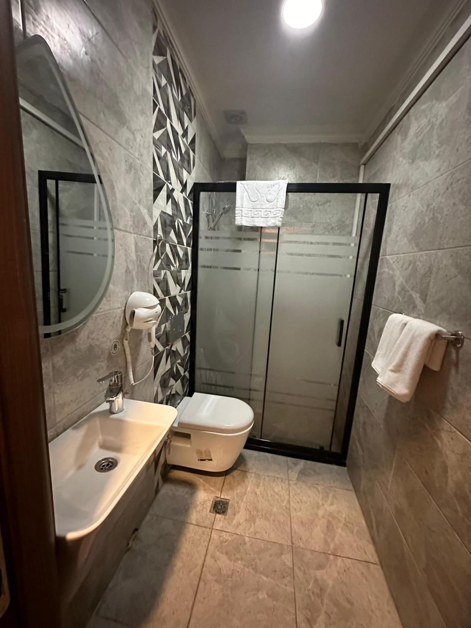 Rays Hotel Bakirkoey City Center Estambul Exterior foto